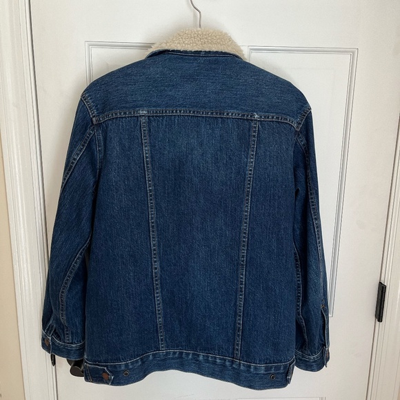 Madewell X Kule Denim Jacket with Removable Sherpa Vest - Picture 2 of 6
